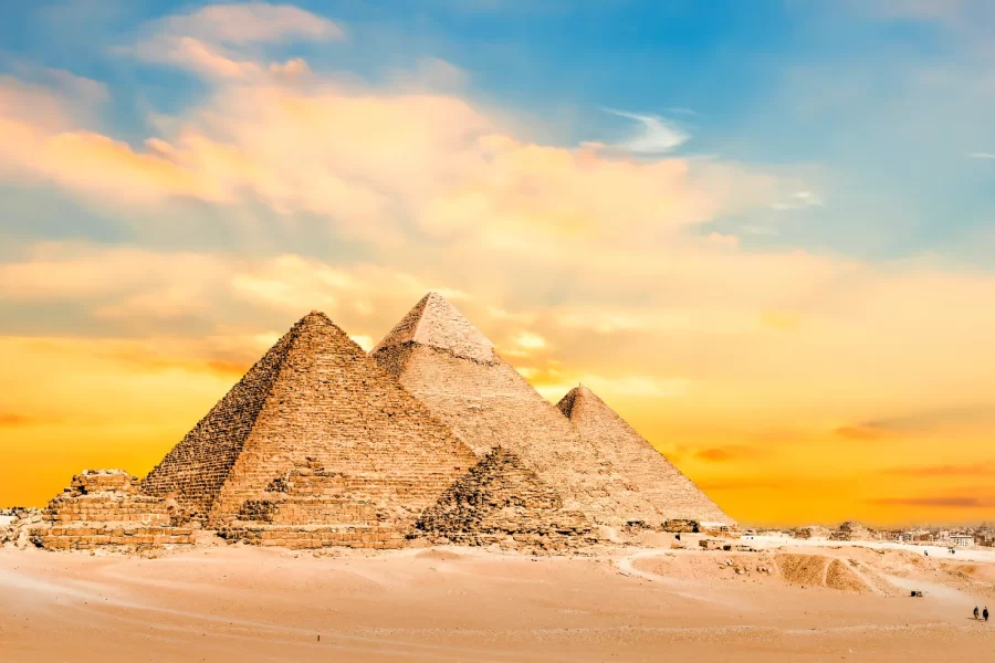 Private Tour Giza Pyramids & Grand Egyptian Museum